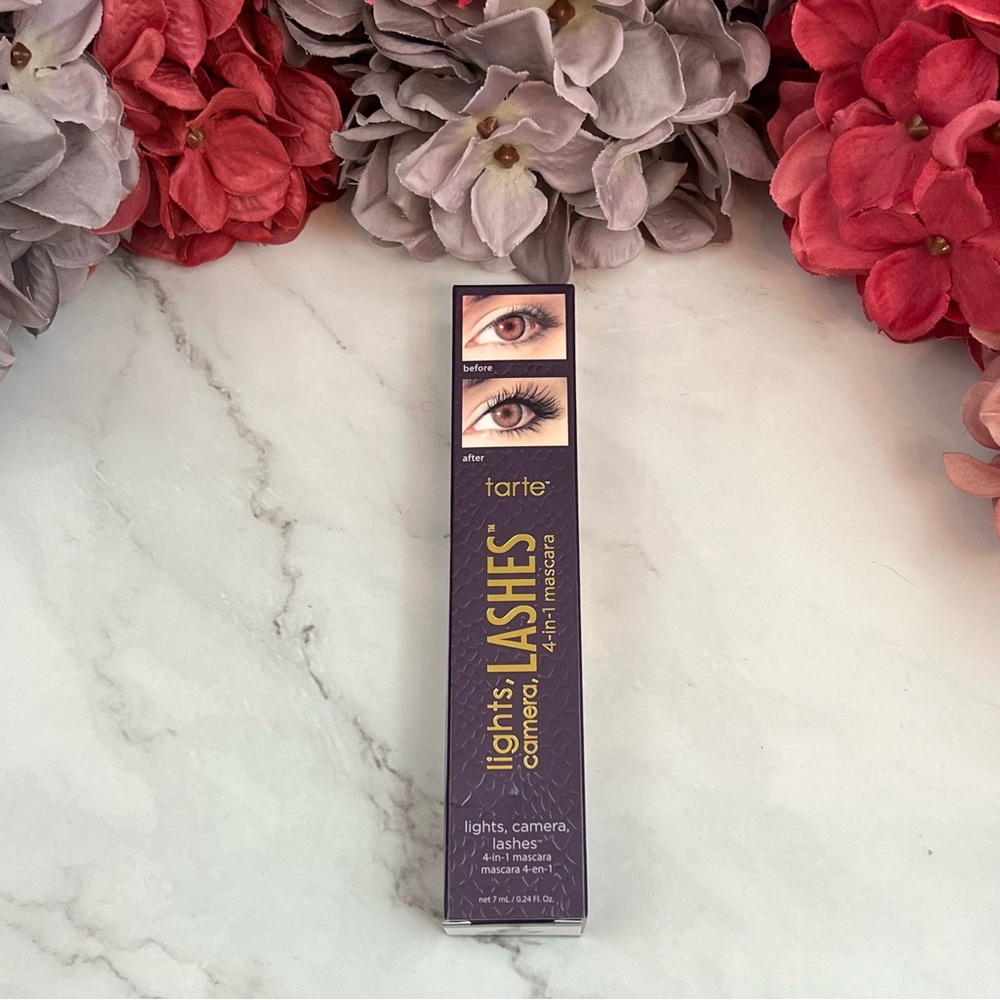 Tarte Lights, Camera, Lashes™ 4-in-1 Mascara - Picture 2 of 8